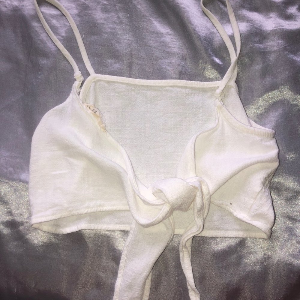 Cropped Tank - Picture 2 of 3